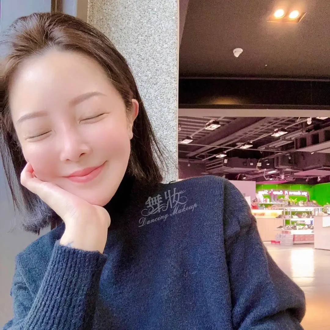 舞妝美睫紋繡美學-台北東區霧眉-台北美睫美瞳線-台北東區霧唇推薦_240930_projects_有人像_單張_02